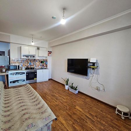 Cozy Apartment Near City Center Ulaanbaatar Exterior foto